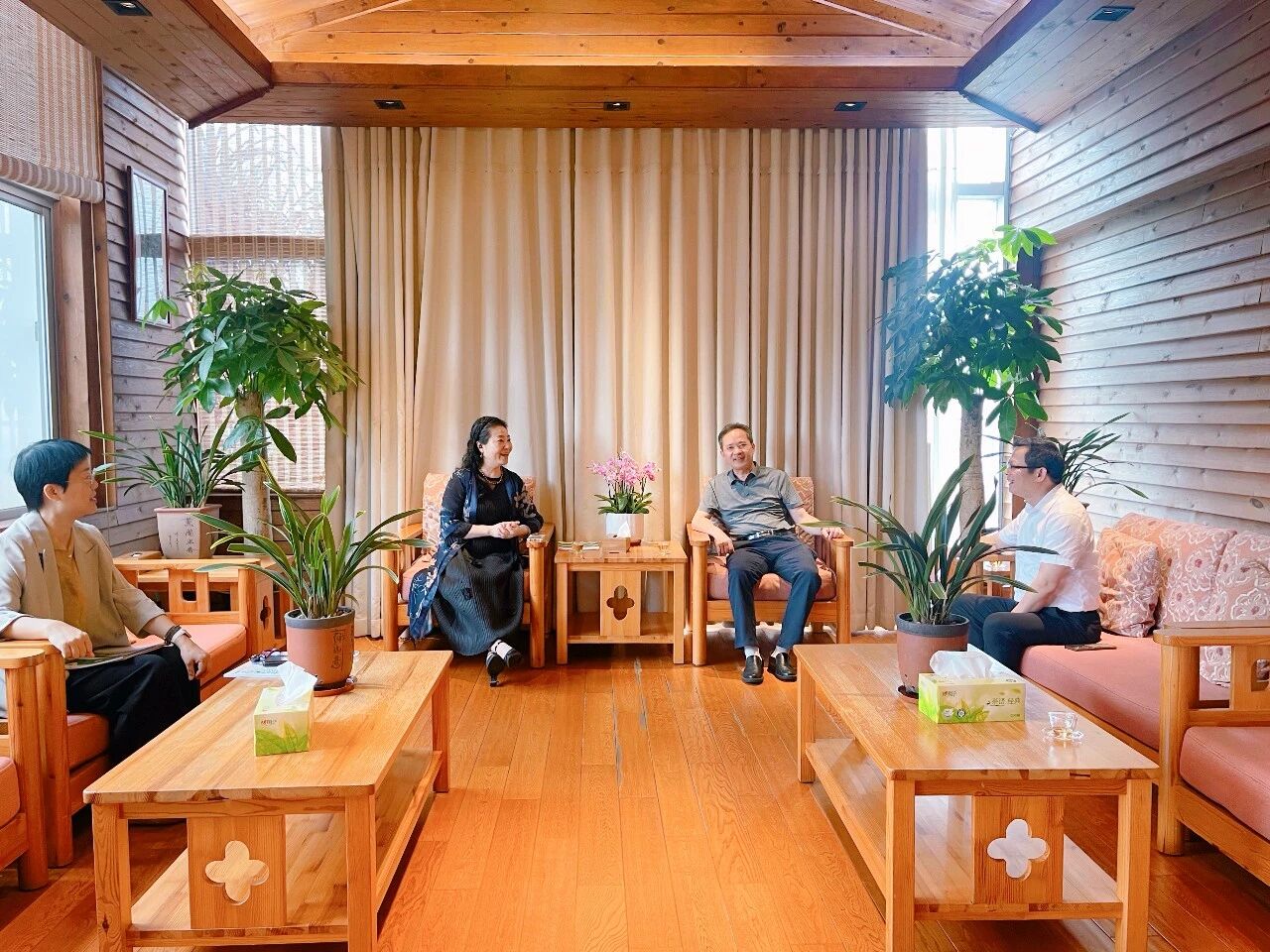 走近农林科研，深耕青少年科普《知识就是力量》走进福建农林大学